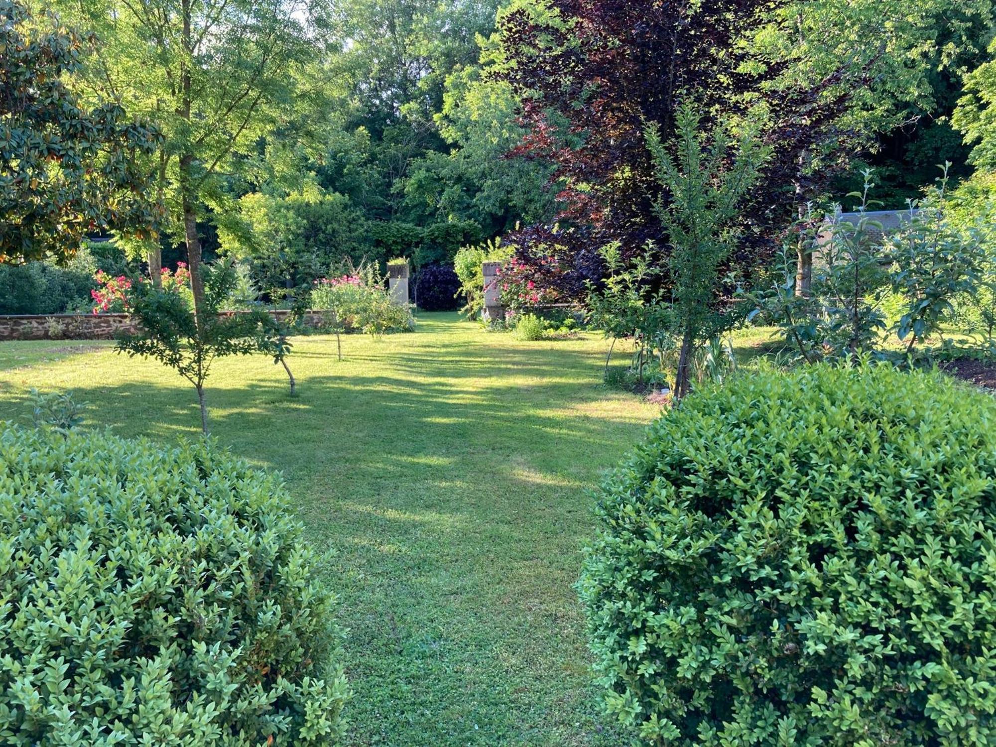 Le Poulailler Bed and Breakfast Loué Εξωτερικό φωτογραφία
